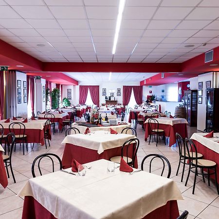Bvh Hotel Bene Vagienna Exteriör bild