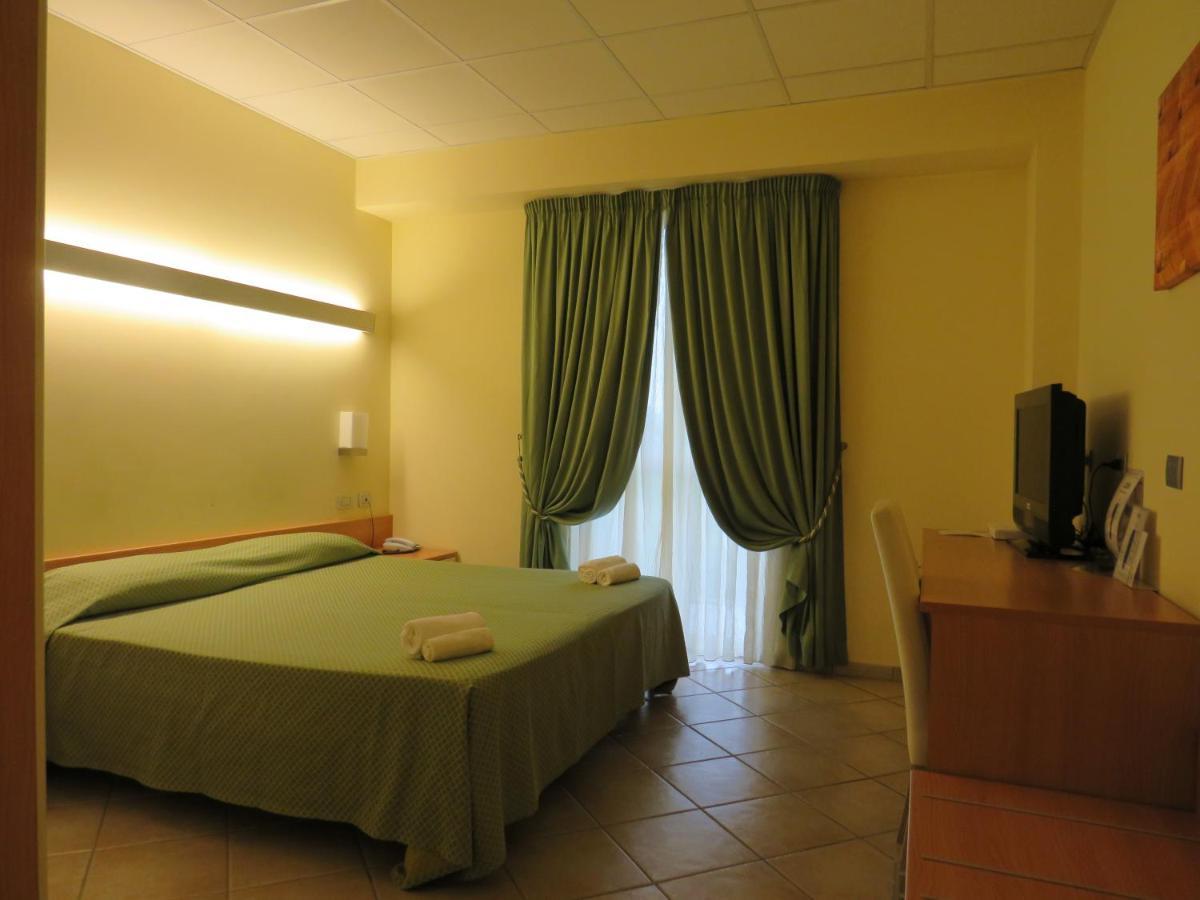 Bvh Hotel Bene Vagienna Exteriör bild