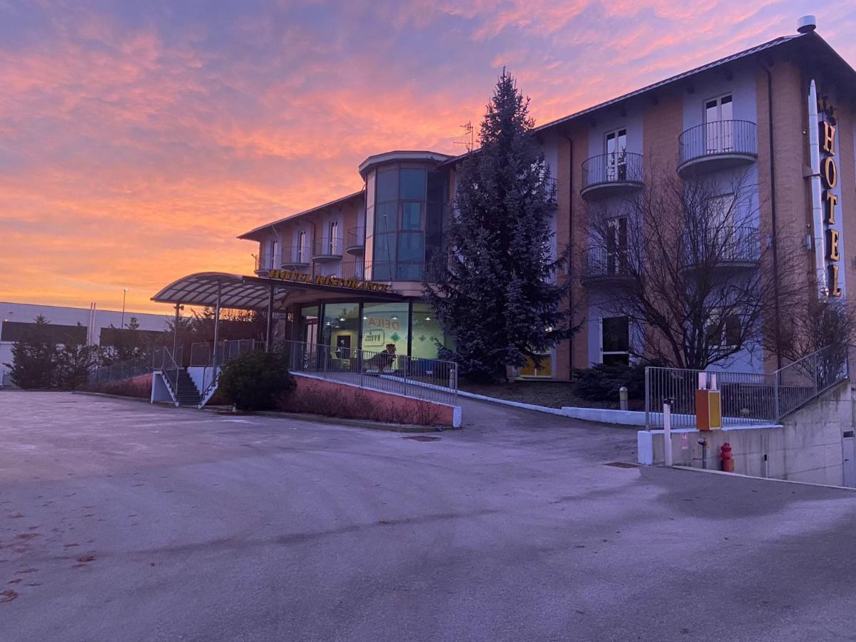 Bvh Hotel Bene Vagienna Exteriör bild